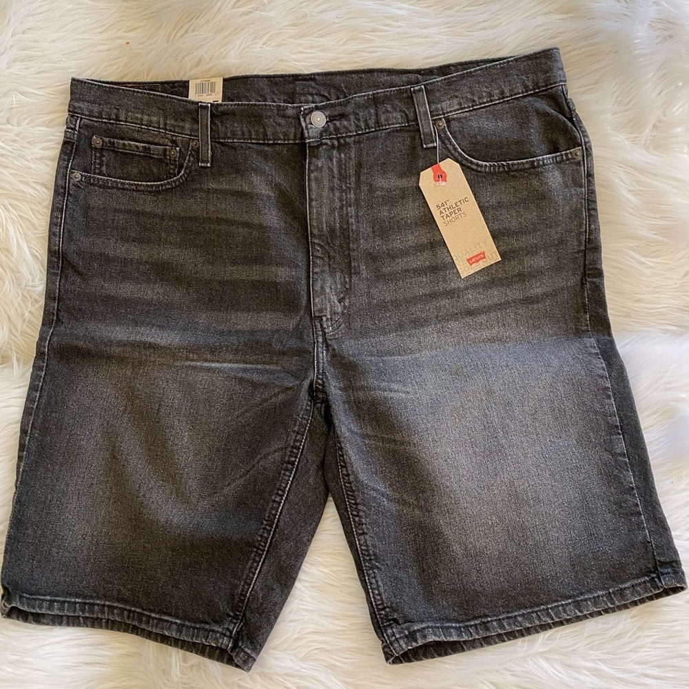 Men’s size 42 Levi Jean Shorts